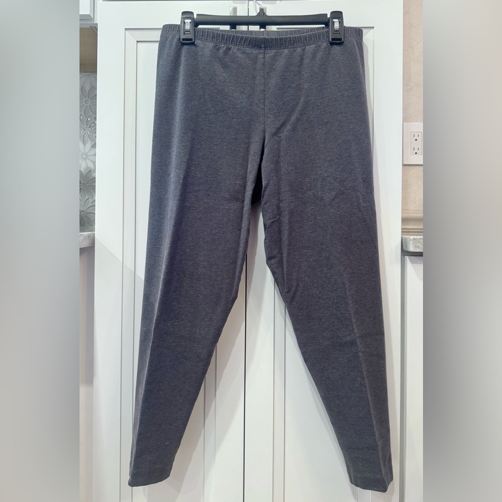 🩶 LOFT 100% Cotton Capri Leggings